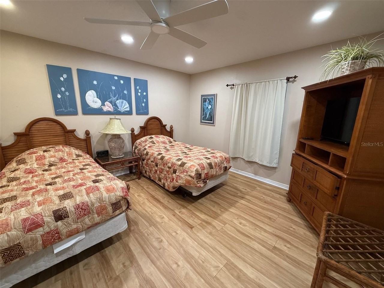 1477 Park Beach Cir - Photo 7 of 25