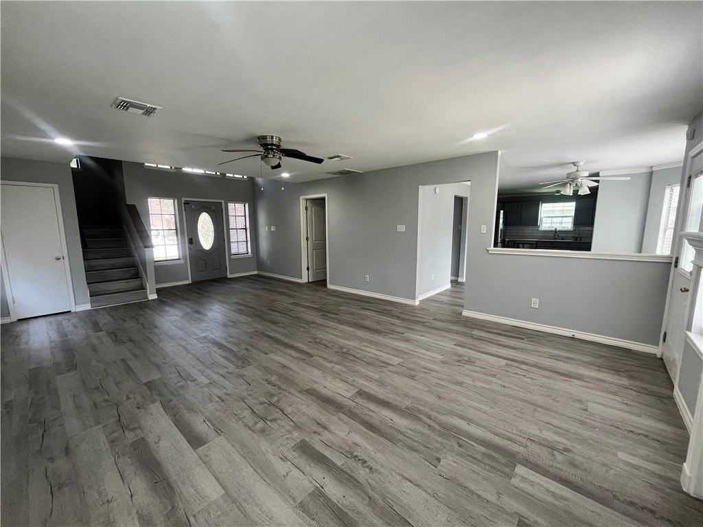 3034 Twin Creek Dr - Photo 5 of 22