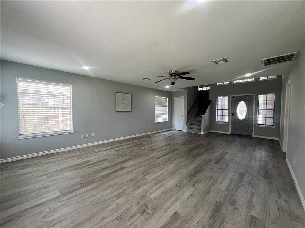 3034 Twin Creek Dr - Photo 6 of 22