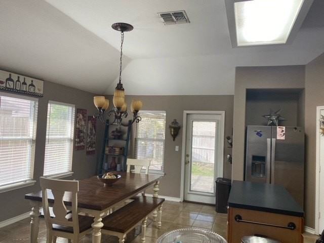 5829 Sutherland Dr - Photo 7 of 18