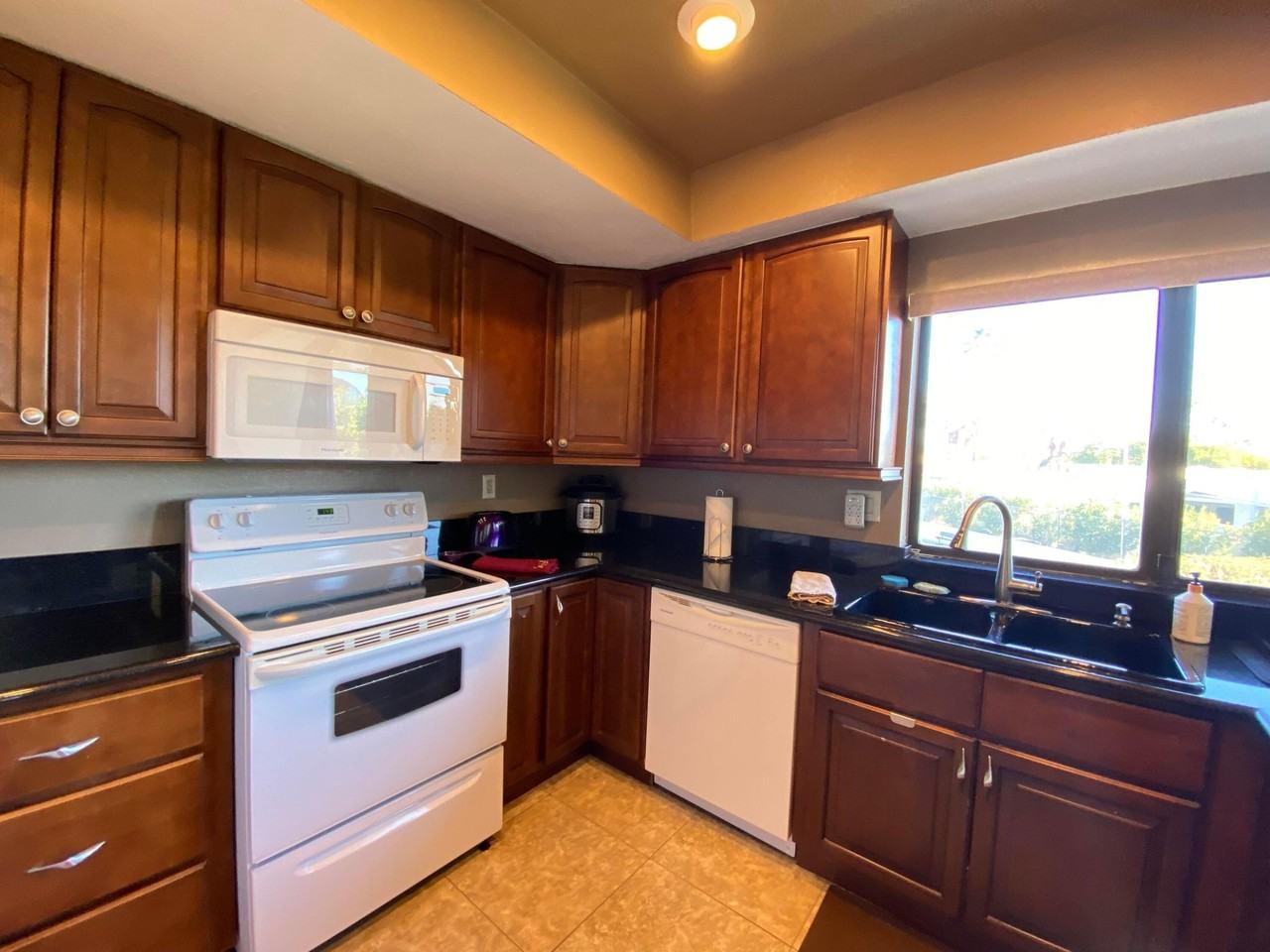 45384 Driftwood Dr - Photo 7 of 23