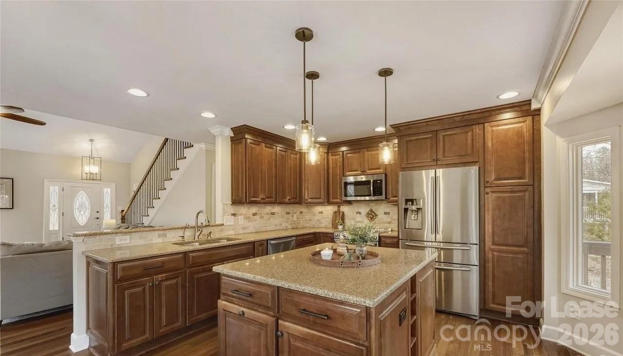 120 Tall Oak Dr - Photo 7 of 26