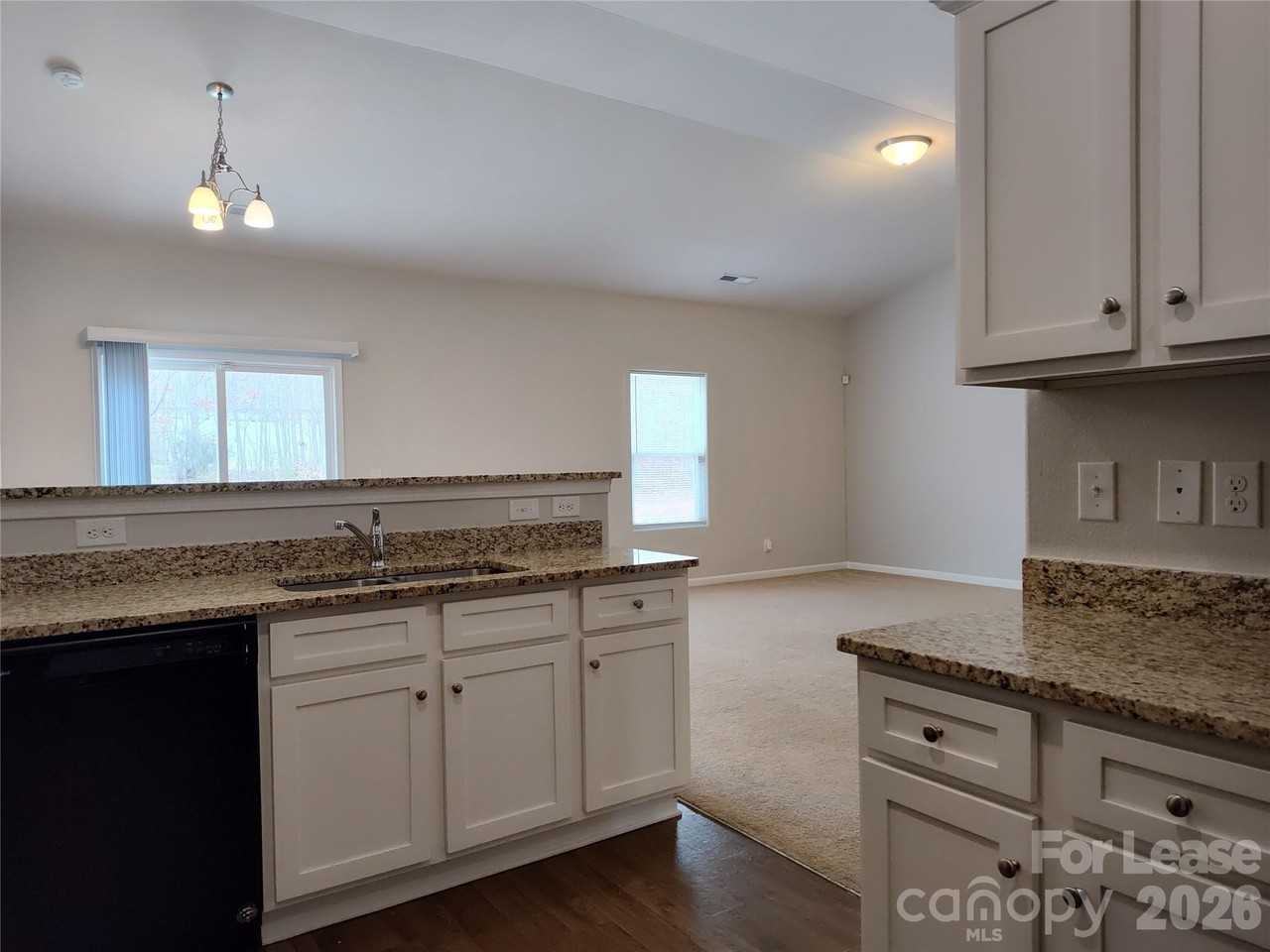 9623 Weikert Rd - Photo 6 of 18