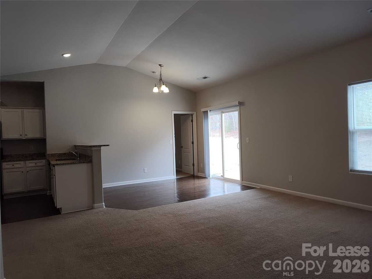 9623 Weikert Rd - Photo 7 of 18