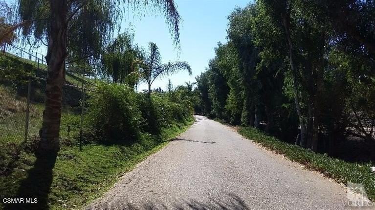 5837 E Los Angeles Ave - Photo 3 of 7