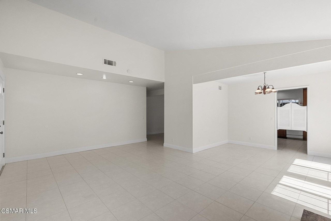 248 Cedar Heights Dr - Photo 5 of 32