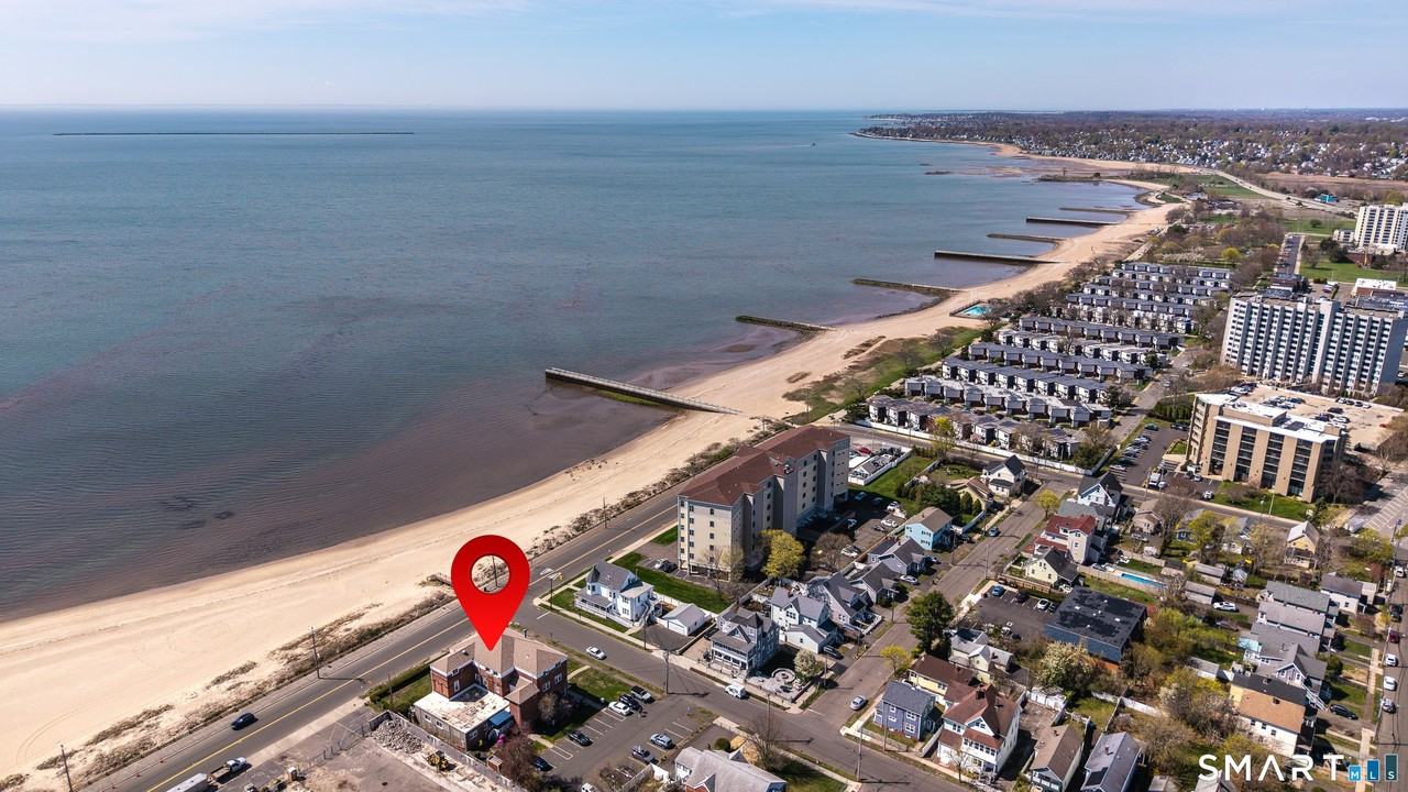 1 Peck Ave #11 - Photo 4 of 31