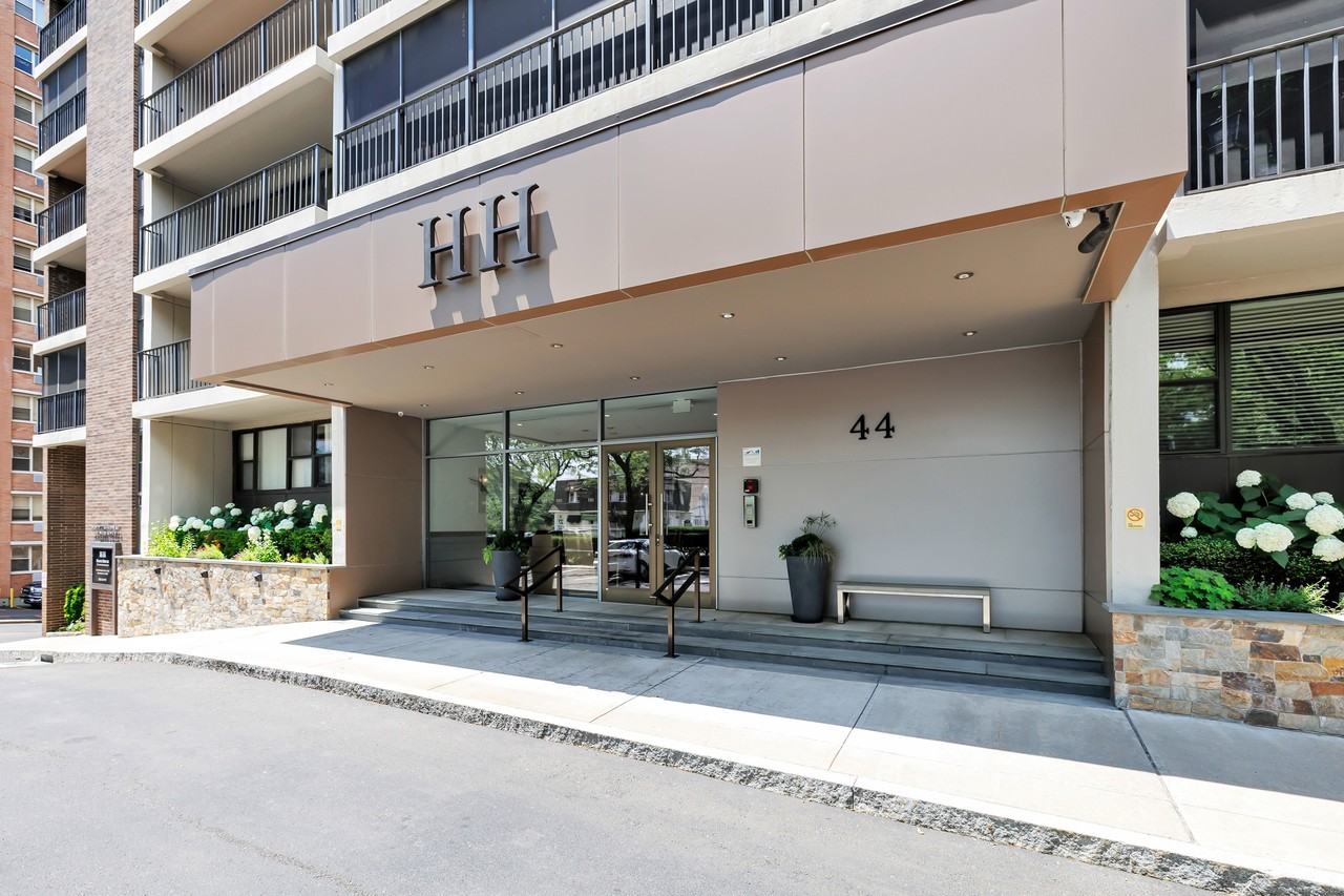 44 Strawberry Hill Ave #7C - Photo 2 of 27