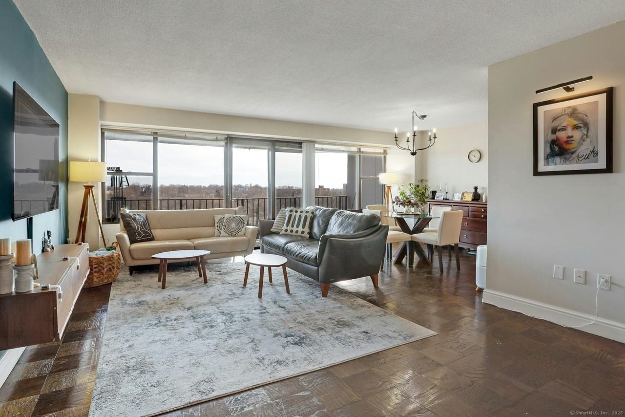 44 Strawberry Hill Ave #7C - Photo 5 of 27