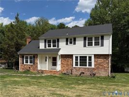 featured image of 11402 Creekside Dr