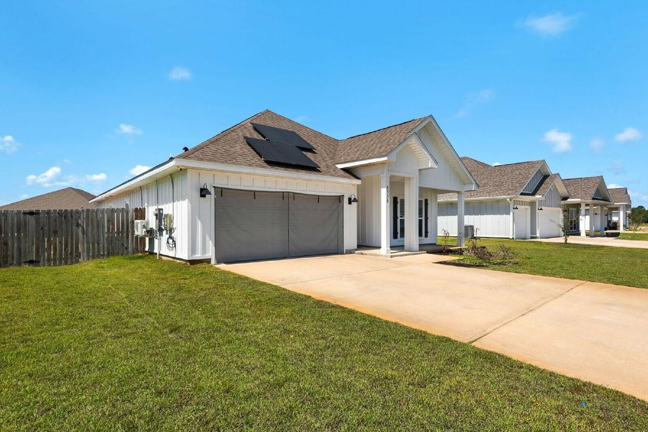 6539 Forest Bay Ave - Photo 3 of 24