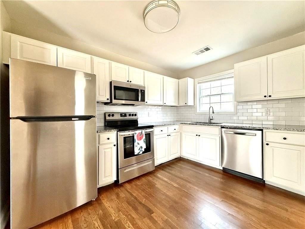 1449 Lynford Dr Sw - Photo 6 of 21