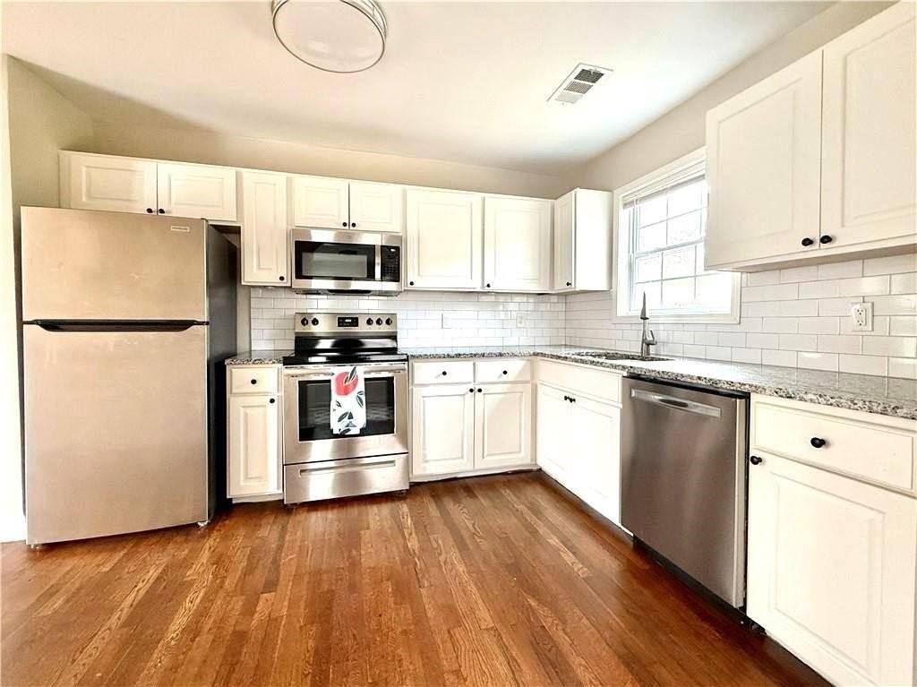 1449 Lynford Dr Sw - Photo 7 of 21