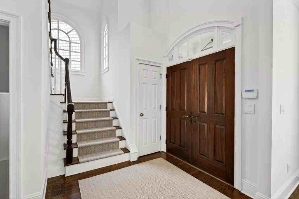 16 Conifer Cir Ne - Photo 2 of 30