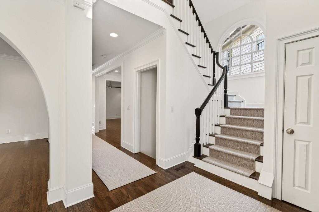 16 Conifer Cir Ne - Photo 3 of 30