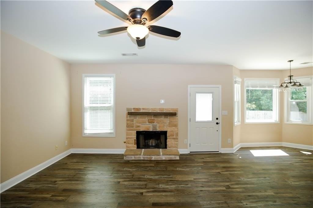 1005 Landover Xing - Photo 3 of 46