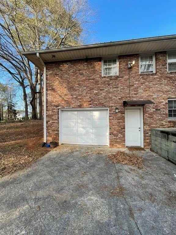 2106 Pawnee Dr Se - Photo 3 of 22