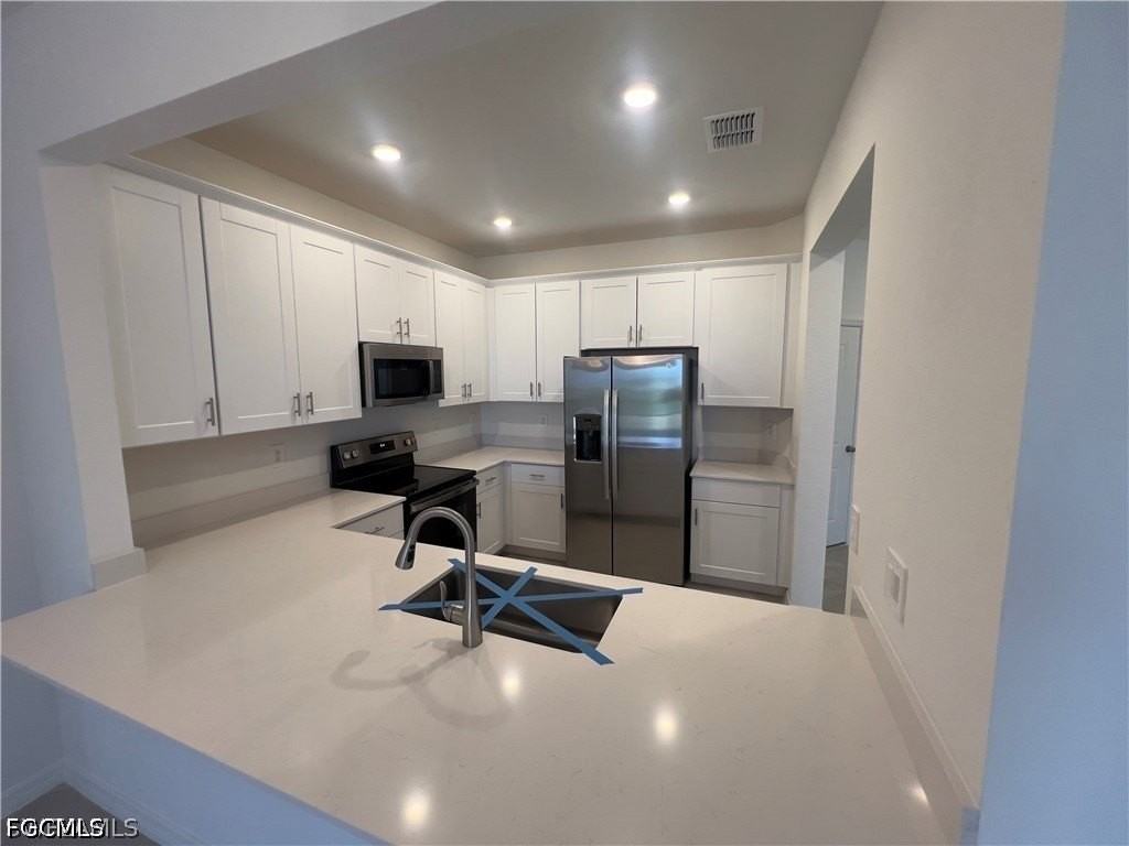 2951 Citrus St - Photo 4 of 32