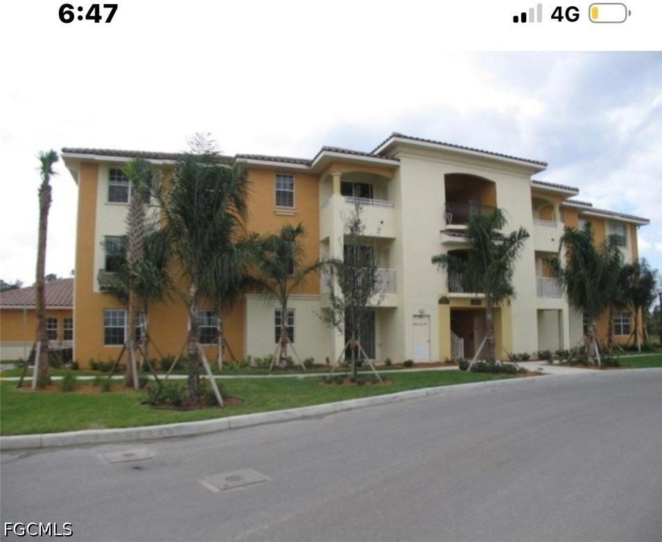 3957 Pomodoro Cir #301