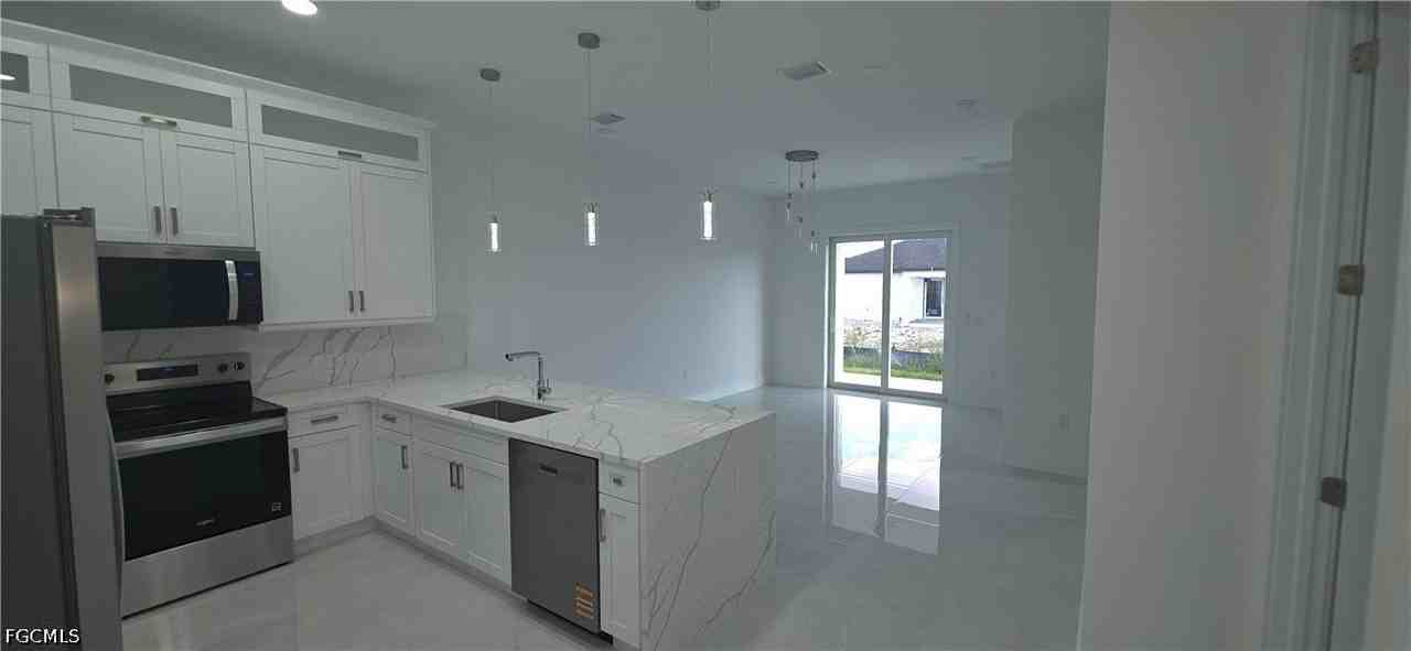 322/324 Poplar Street - Photo 6 of 34