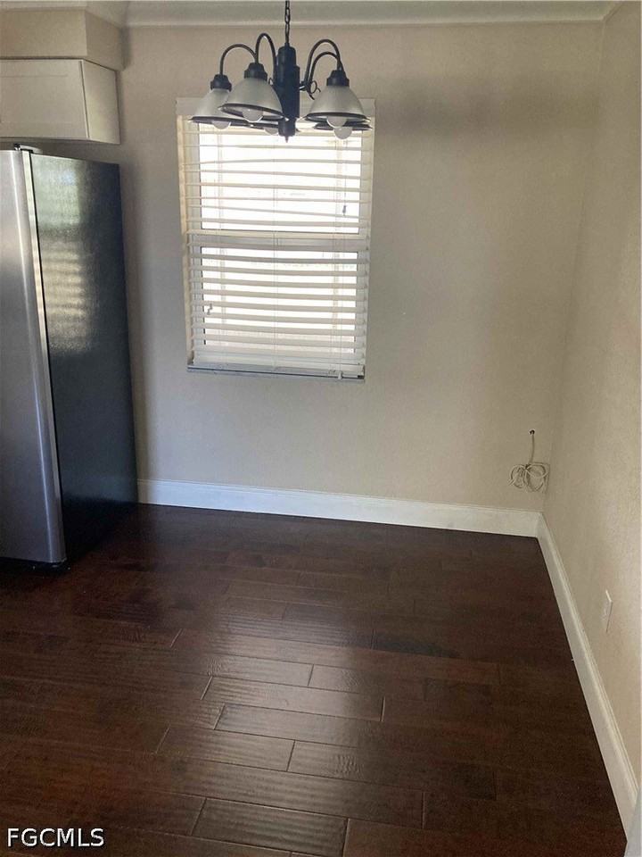 724 Sesame Ct - Photo 7 of 15