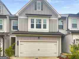 featured image of 109 Milledge Commons Dr