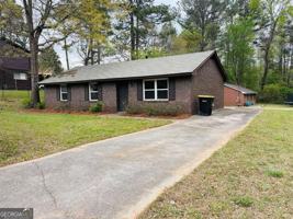 featured image of 42 Westgate Park Ln