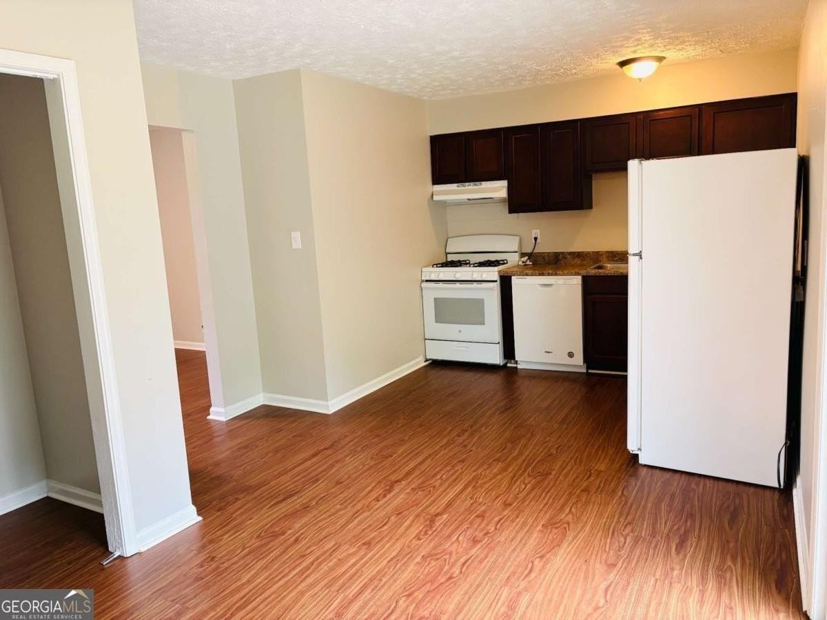 42 Westgate Park Ln - Photo 6 of 19