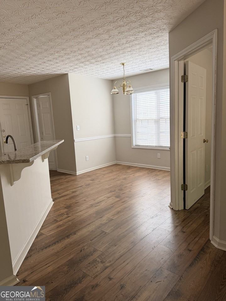 128 Shadowbrooke Cir - Photo 5 of 27