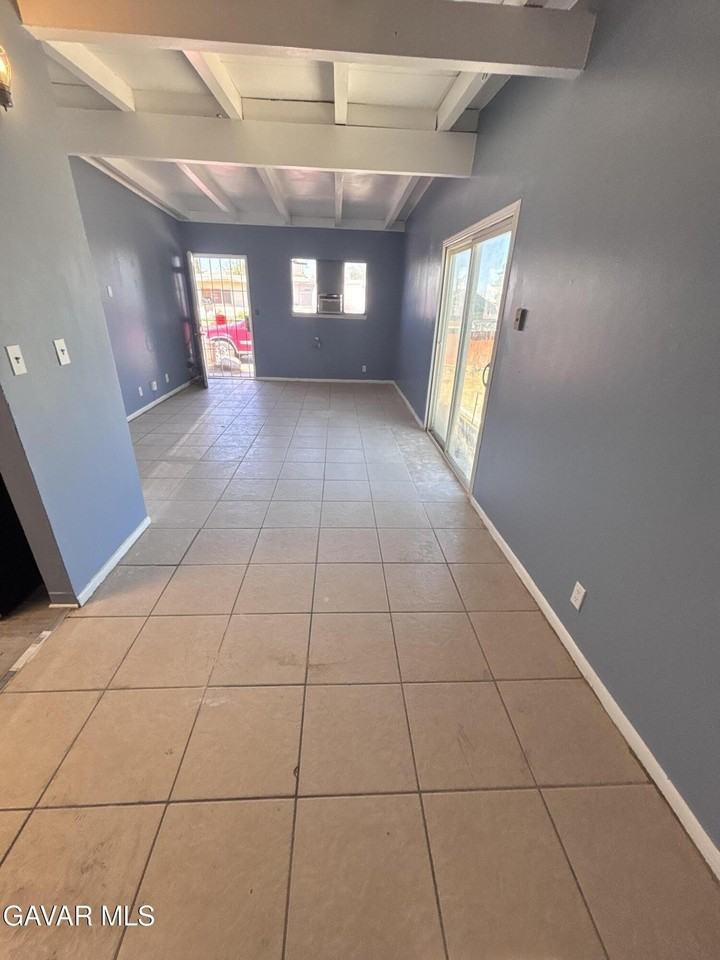 38907 Rambler Ave - Photo 2 of 14