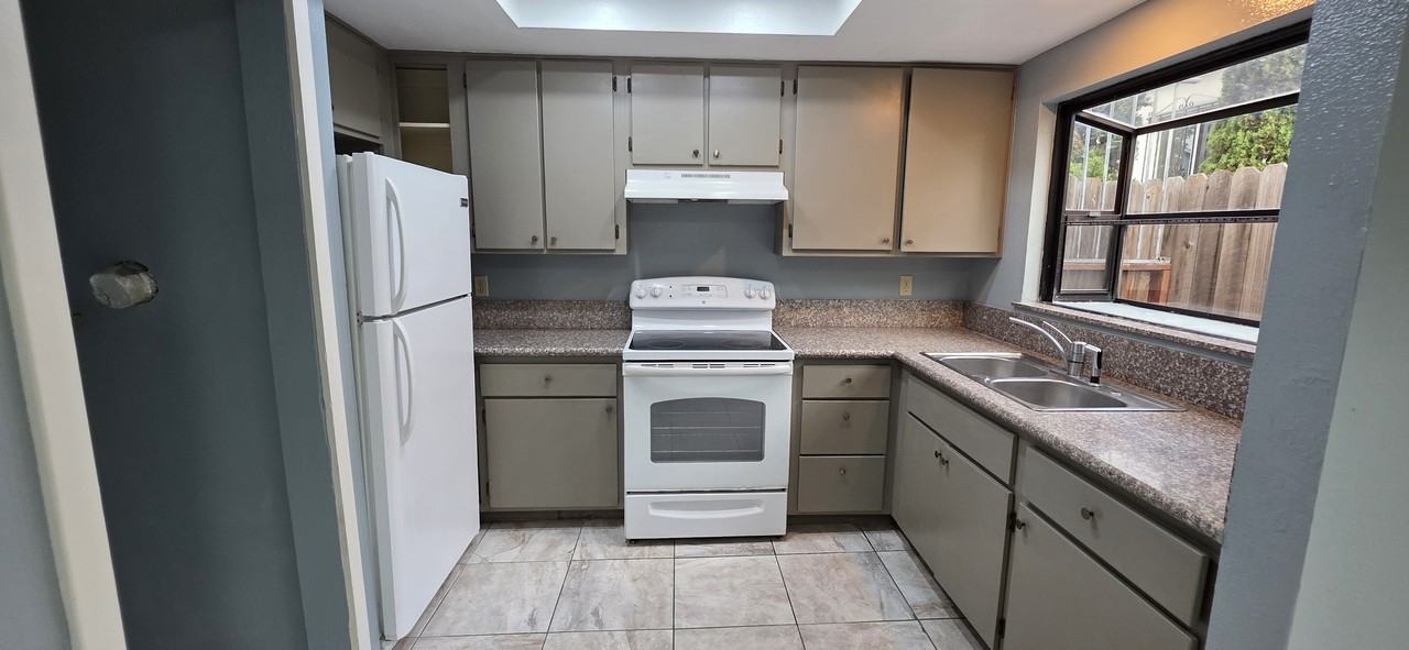 El Cajon Blvd & 50th St #2 - Photo 3 of 23