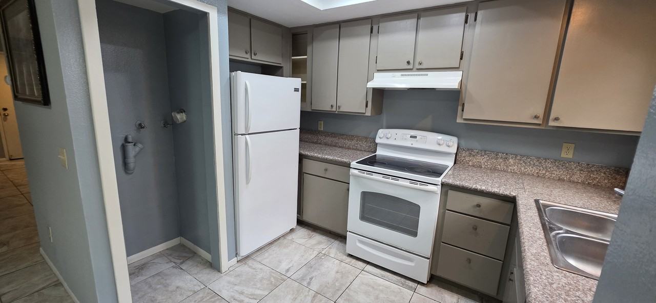 El Cajon Blvd & 50th St #2 - Photo 4 of 23