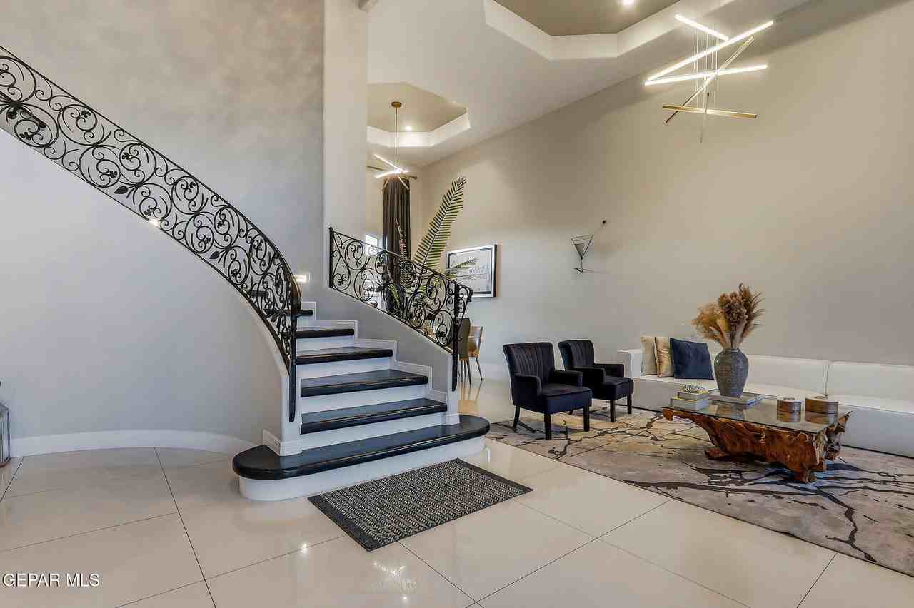 1297 Cypress Ridge Dr - Photo 5 of 50