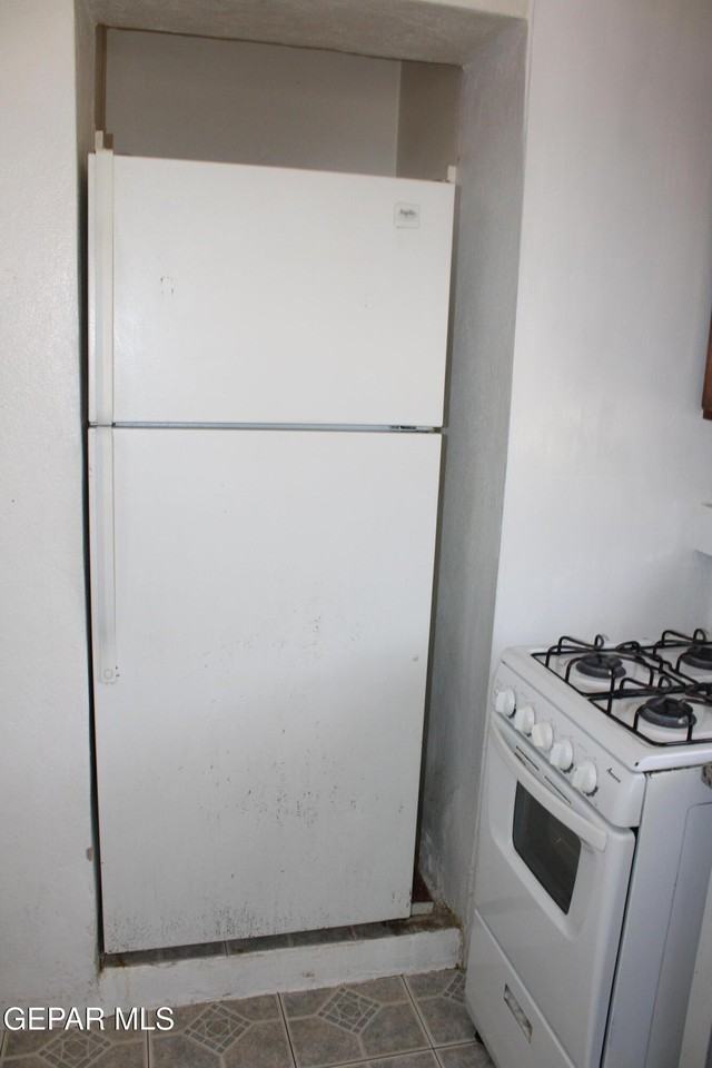 3526 Nations Ave #1-2 - Photo 6 of 13