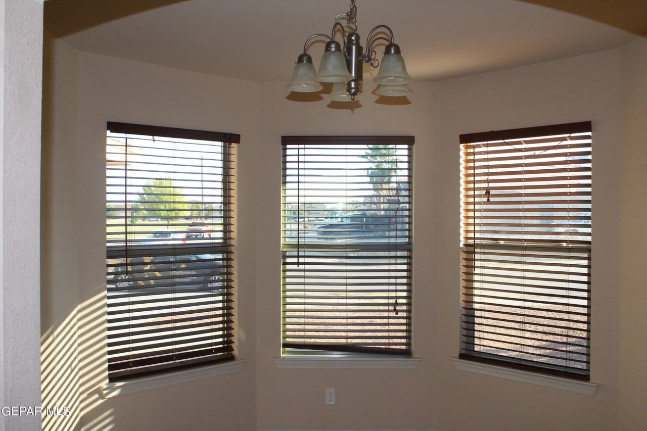 14561 Jesus Almeida - Photo 7 of 17