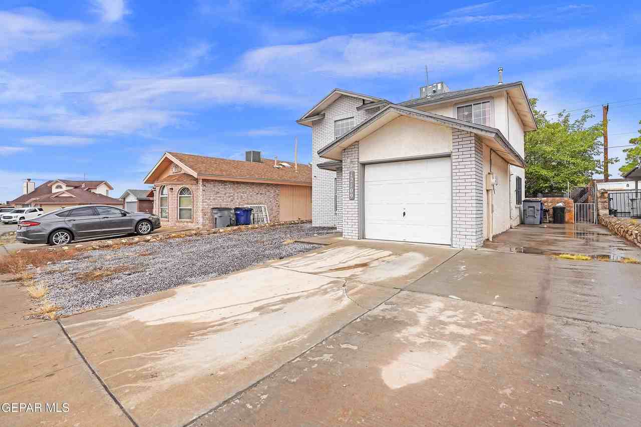 12109 Saint Jude Ave - Photo 3 of 30