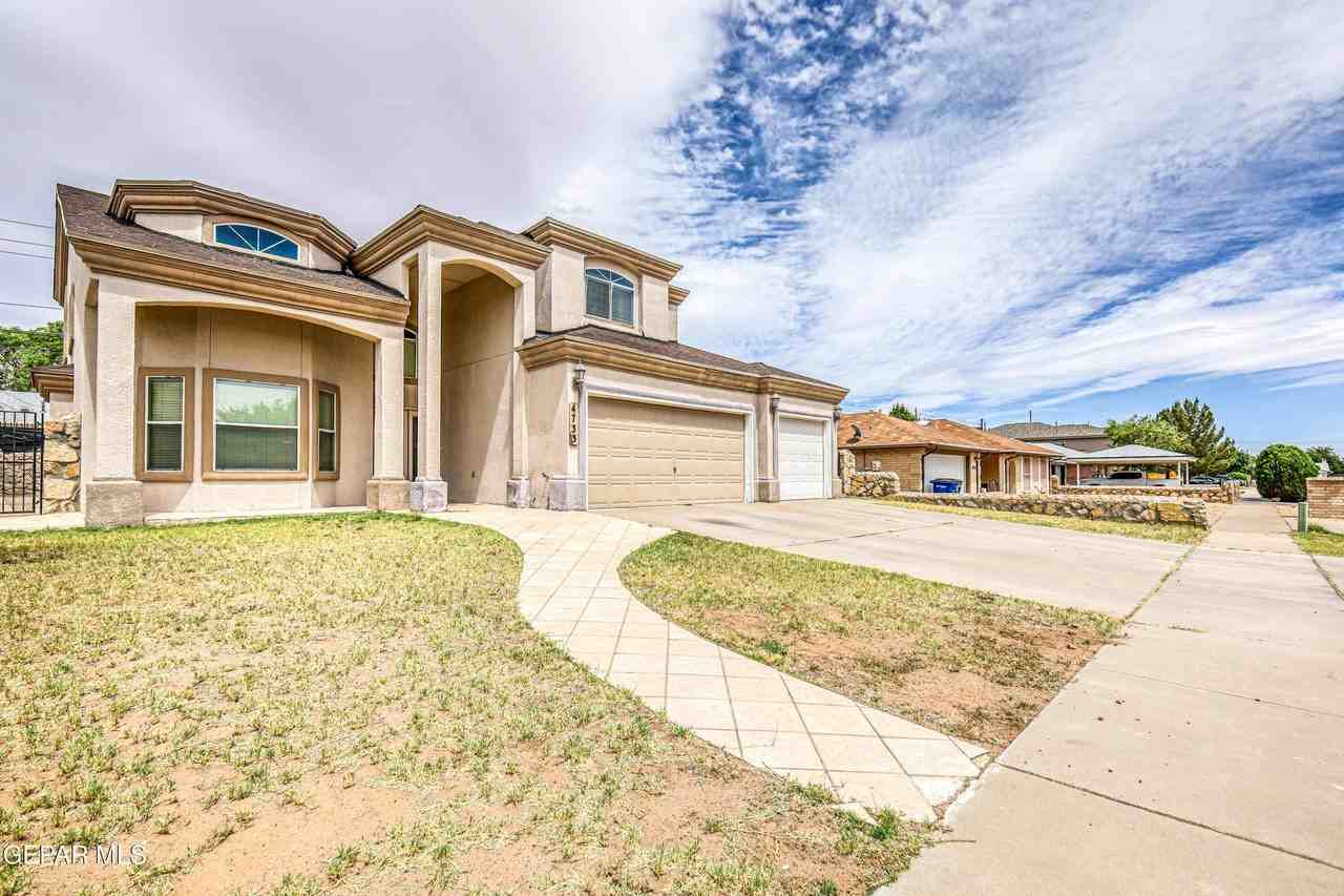 4733 R L Shoemaker Dr - Photo 3 of 50