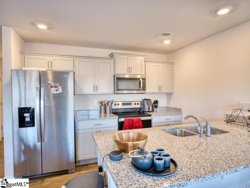 1144 S Norwhich Ln - Photo 4 of 17