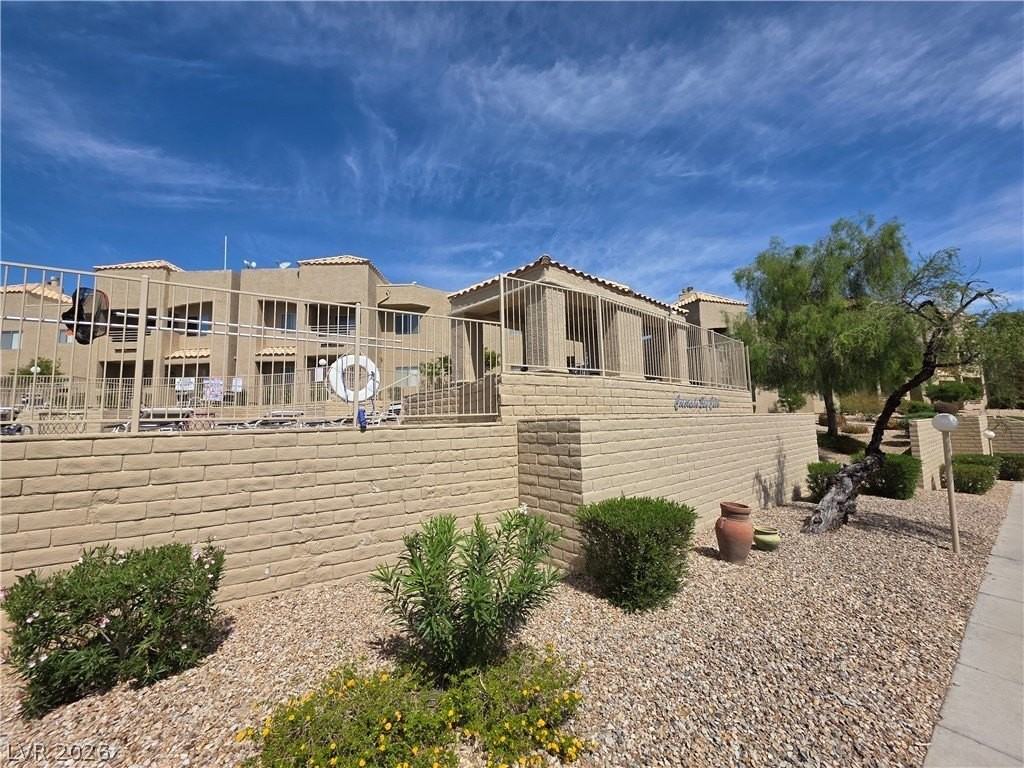 2200 Highpointe Dr #201 - Photo 6 of 50