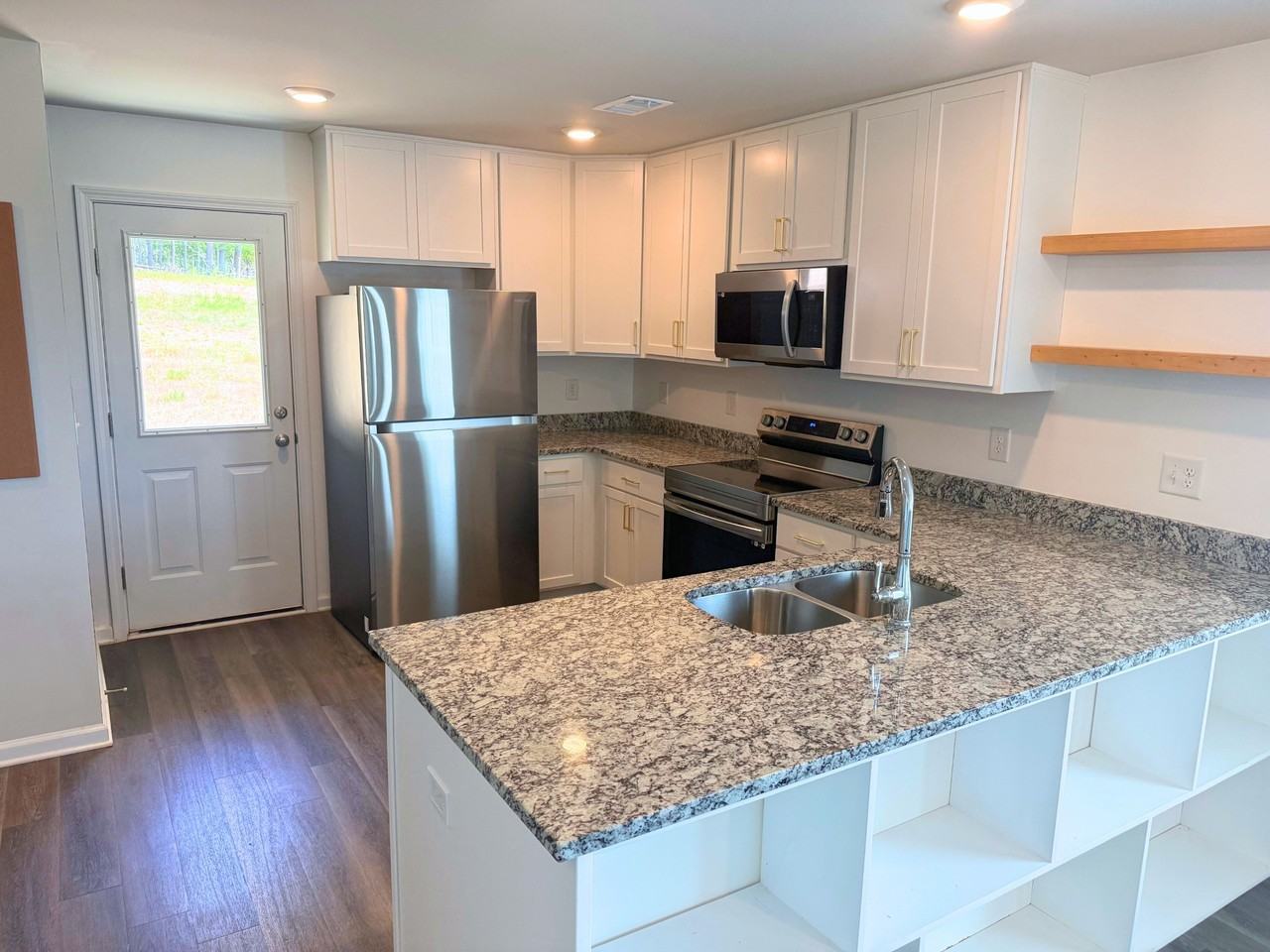 106 White Rapids Way #1 - Photo 4 of 24