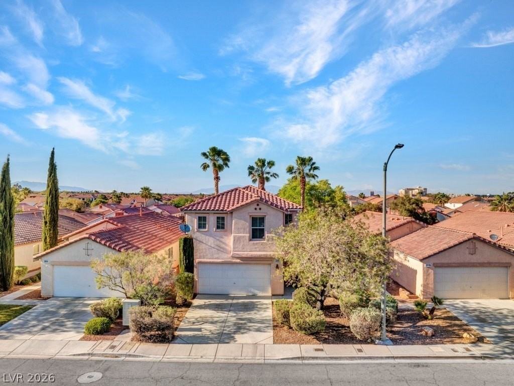 3590 Laguna Veneta Ave - Photo 2 of 36