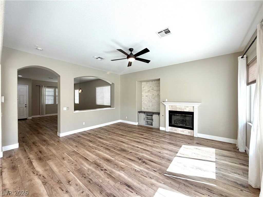 7919 Quiet Canyon St - Photo 5 of 30