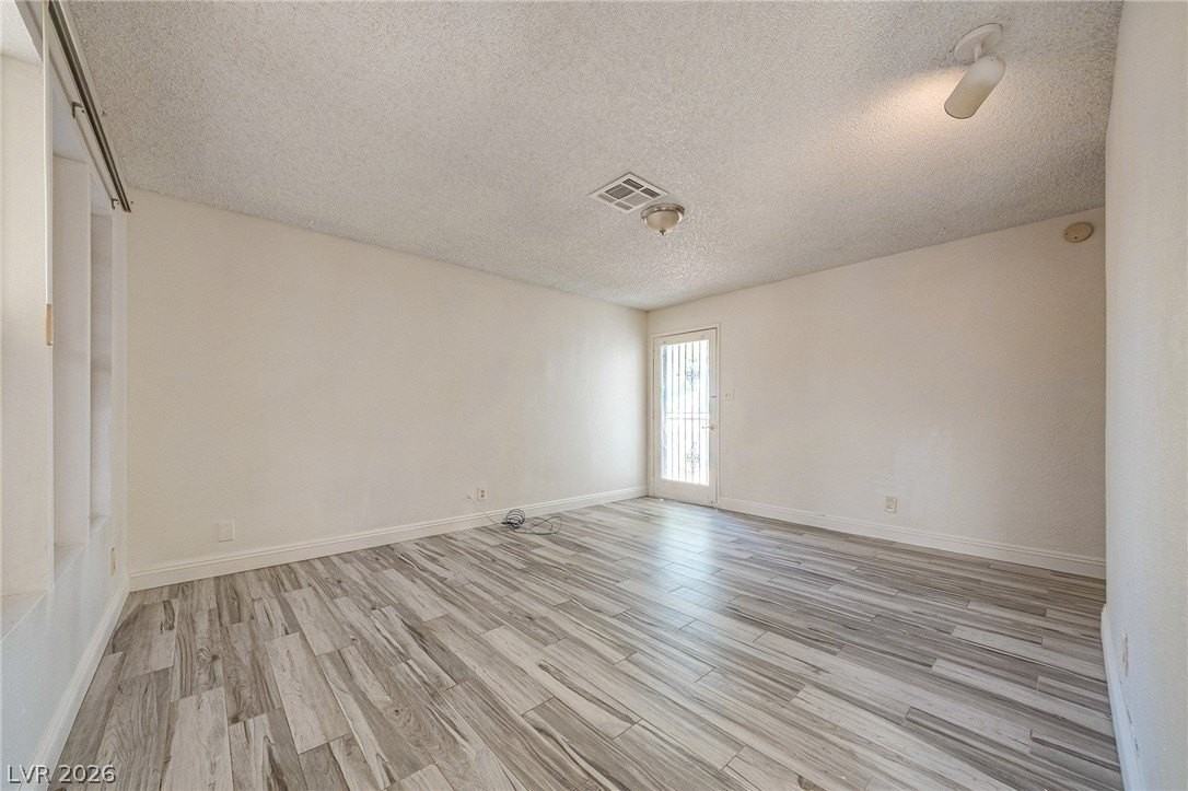 6444 Addely Dr - Photo 3 of 11