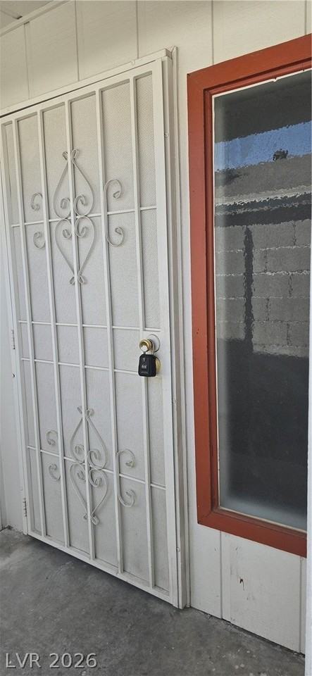 315 Arnold St - Photo 3 of 19