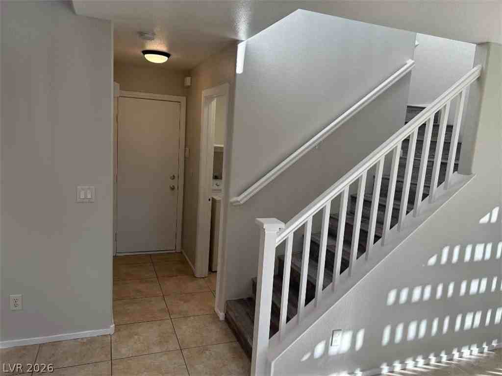 8997 Ivybridge St - Photo 4 of 21