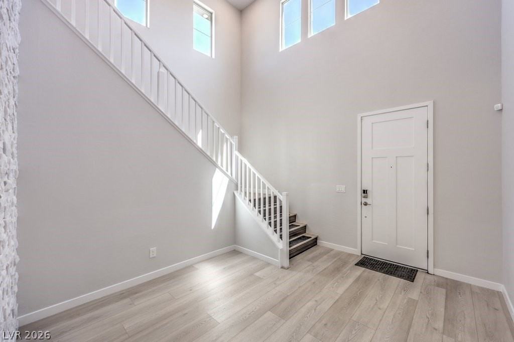 12392 Aster Hills Ave - Photo 4 of 50