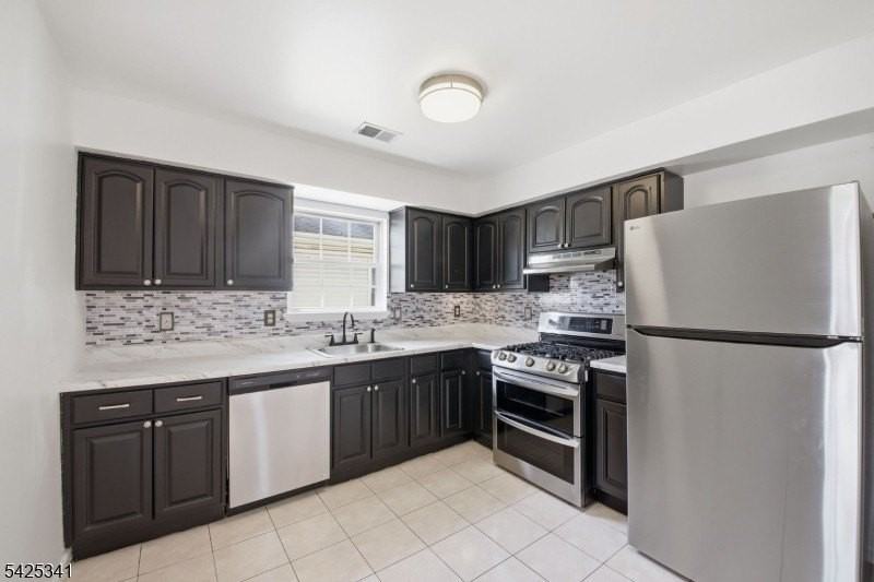 20 Wakeman Ave - Photo 7 of 21