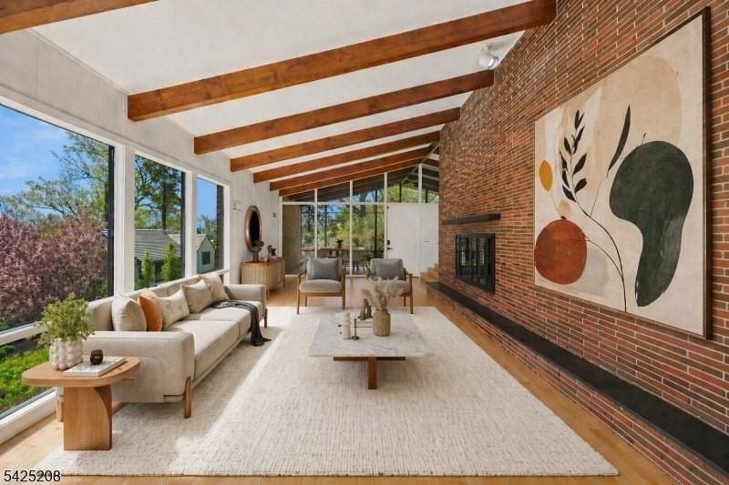 293 Wyoming Ave - Photo 5 of 39