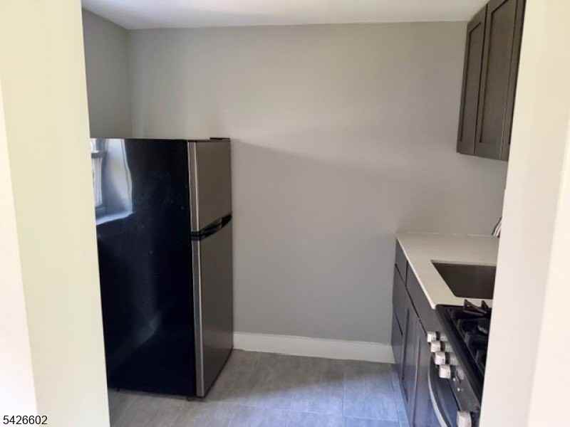 10 Beech Spring Dr #7C - Photo 3 of 6