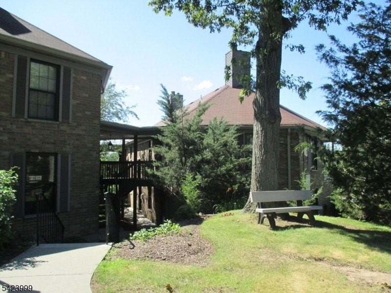 181 Long Hill Rd #14